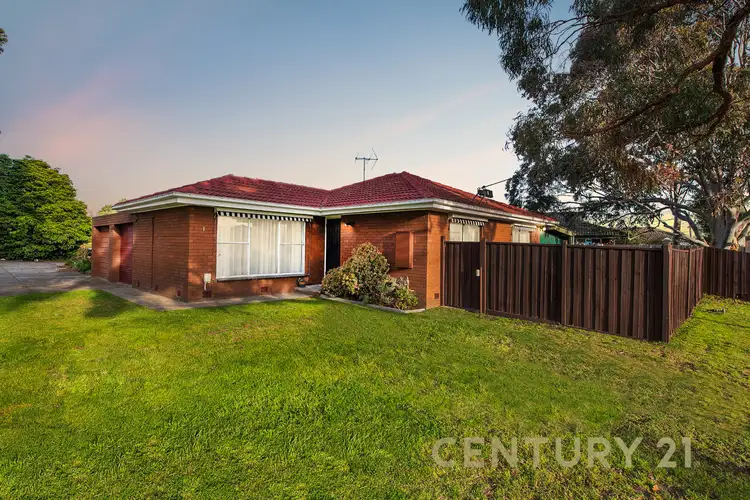 Main view of Homely unit listing, 1/19-21 Newman Avenue, Noble Park VIC 3174