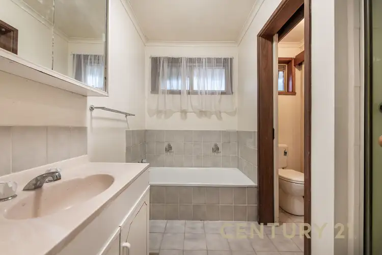 Sixth view of Homely unit listing, 1/282 Police Rd, Noble Park North VIC 3174