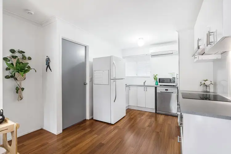 Second view of Homely townhouse listing, 3/31 Drayton Terrace, Wynnum QLD 4178