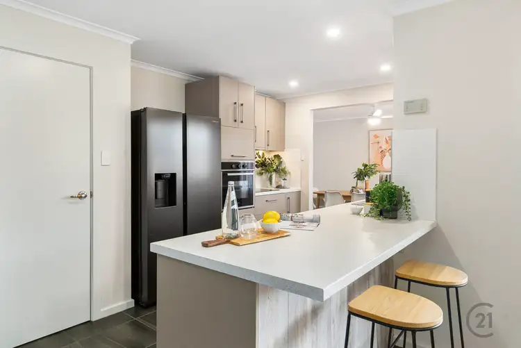 10 Jade Crescent, Happy Valley SA 5159