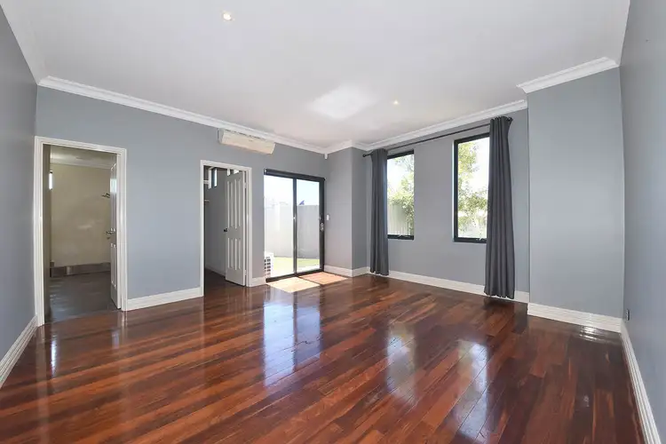 Fifth view of Homely house listing, 6 Masthead Close, Jindalee WA 6036