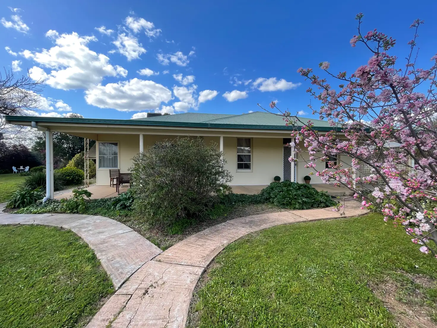Main view of Homely house listing, 33 Oberon Street, Eugowra NSW 2806
