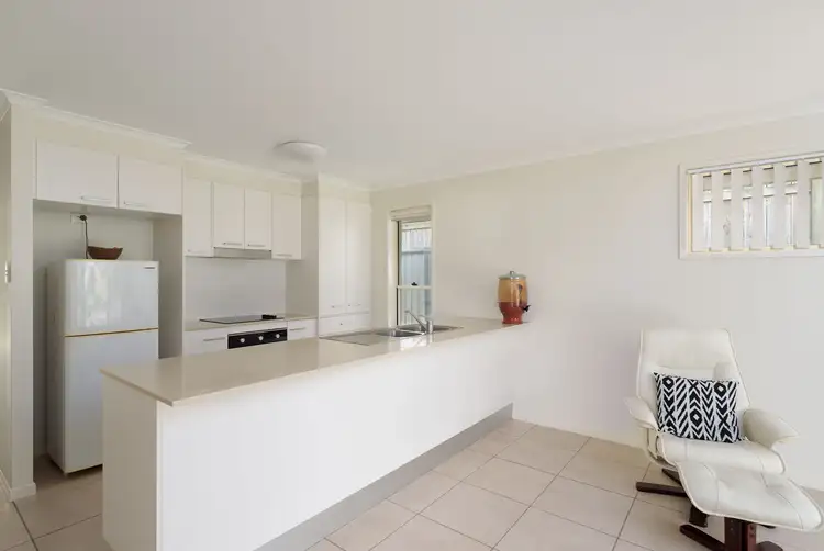 Fifth view of Homely semi-detached listing, 2/1 Gardenia Court, Southside QLD 4570