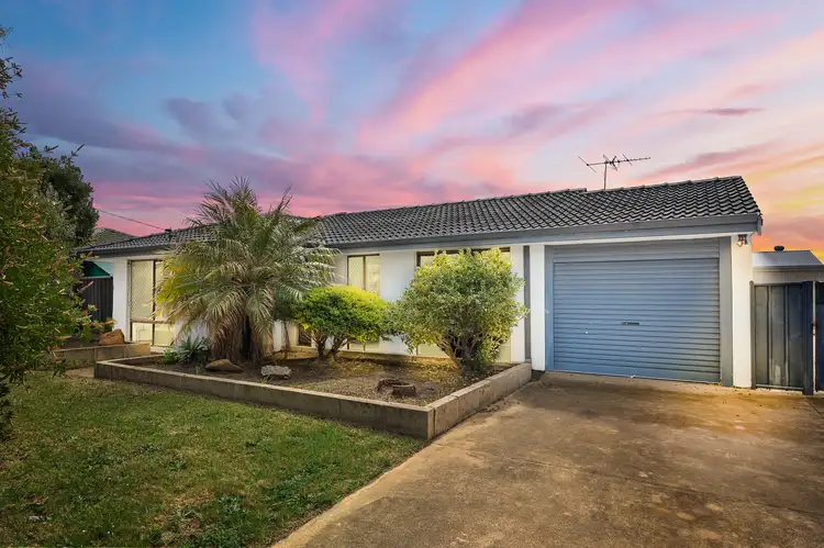 24 Kinkella Drive, Carey Park WA 6230
