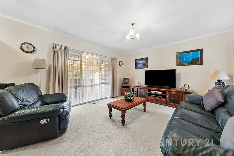 Fourth view of Homely house listing, 5 Kinross Court, Pakenham VIC 3810