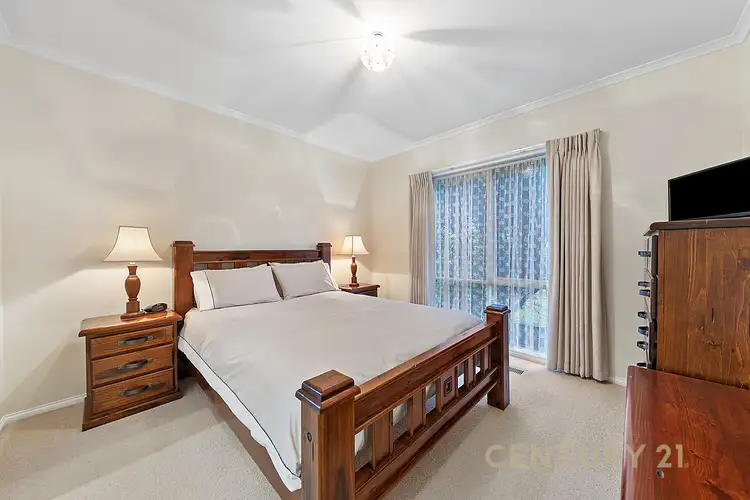 Fifth view of Homely house listing, 5 Kinross Court, Pakenham VIC 3810