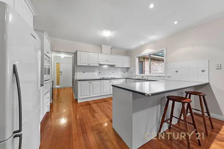 Sixth view of Homely house listing, 5 Kinross Court, Pakenham VIC 3810