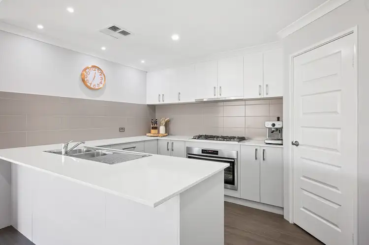 Fifth view of Homely house listing, 10 Claddagh Road, Australind WA 6233