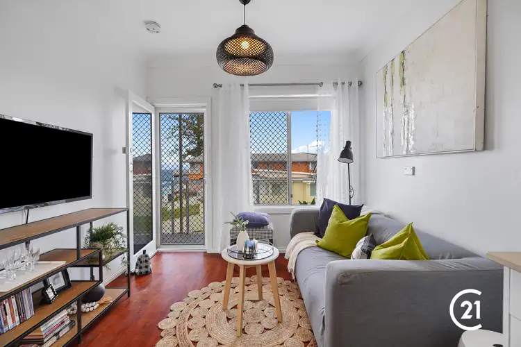Fourth view of Homely unit listing, 4/76 Ocean Parade, The Entrance NSW 2261