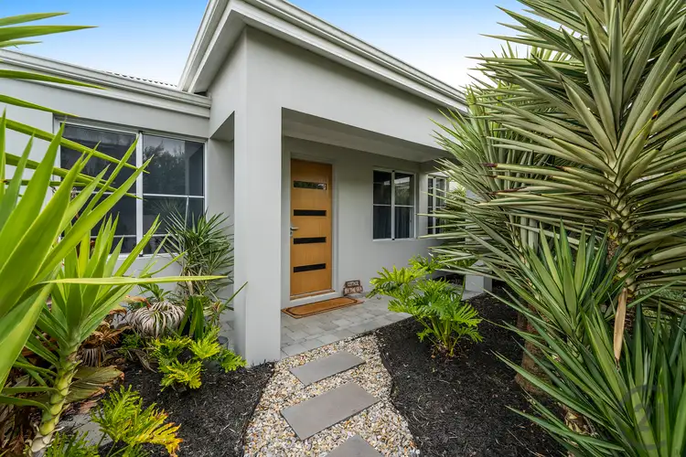 5 Vixen Close, Erskine WA 6210