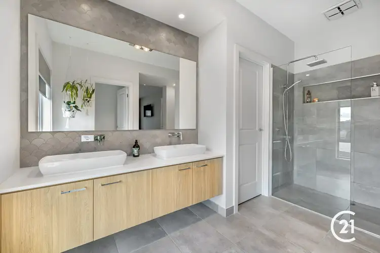 Sixth view of Homely house listing, 4 Verdelho Court, Moama NSW 2731
