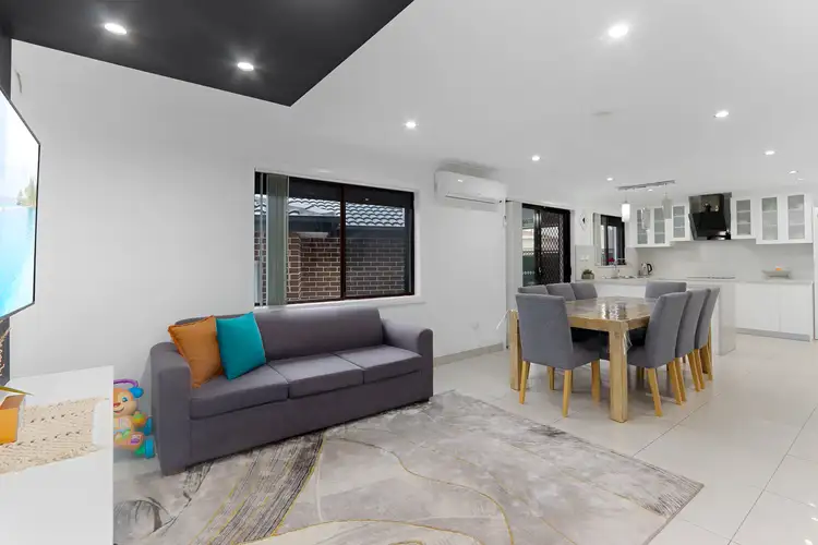 Fifth view of Homely house listing, 2 Emu Close, Bossley Park NSW 2176