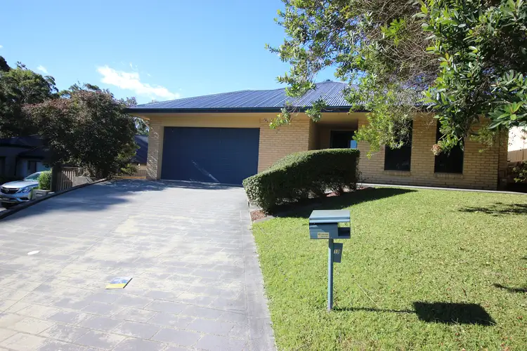10 Hebe Place, Cameron Park NSW 2285