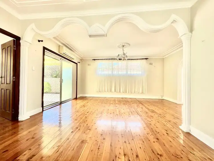 Fifth view of Homely semi-detached listing, 2/9 Chuter Avenue, Monterey NSW 2217