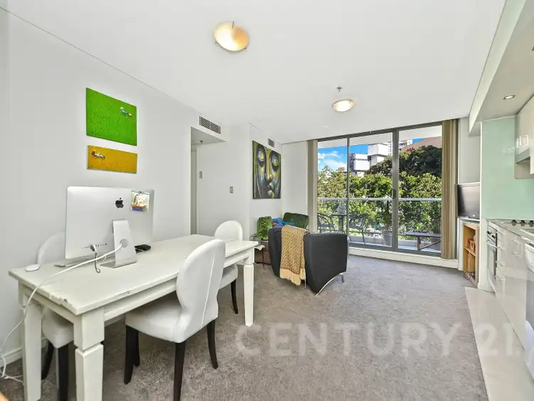306/1 Adelaide Street