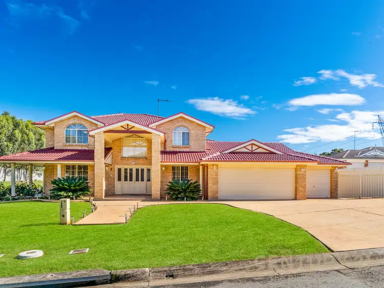 2 Roxby Place, Hinchinbrook NSW 2168