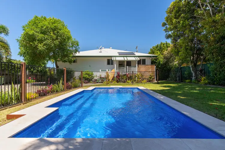 19 Golden Hind Avenue, Cooloola Cove QLD 4580