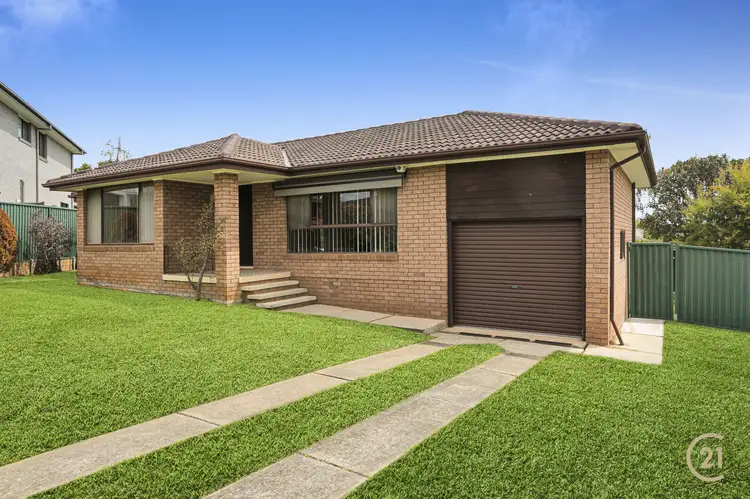 2 Buka Place, Glenfield NSW 2167