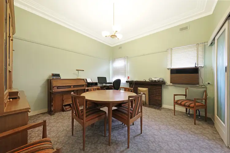 Fourth view of Homely house listing, 8 Seaview Avenue, Bentleigh VIC 3204