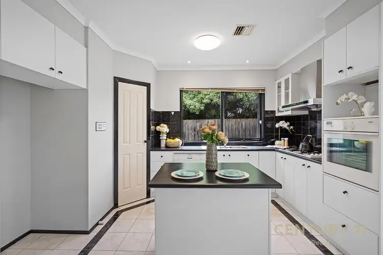 Fifth view of Homely townhouse listing, 2/653 High Street Road, Glen Waverley VIC 3150