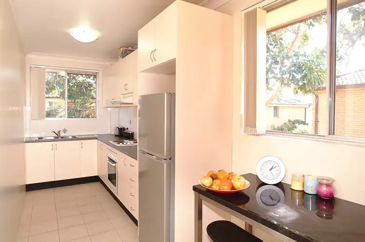 10/472a Mowbray Road West