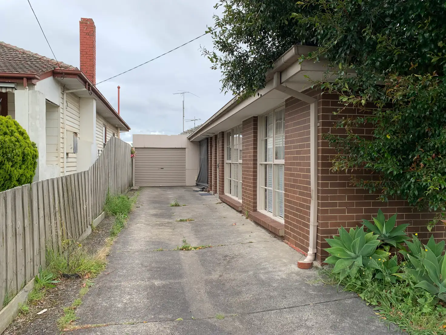 Main view of Homely unit listing, 4/33 Windsor Avenue, Springvale VIC 3171