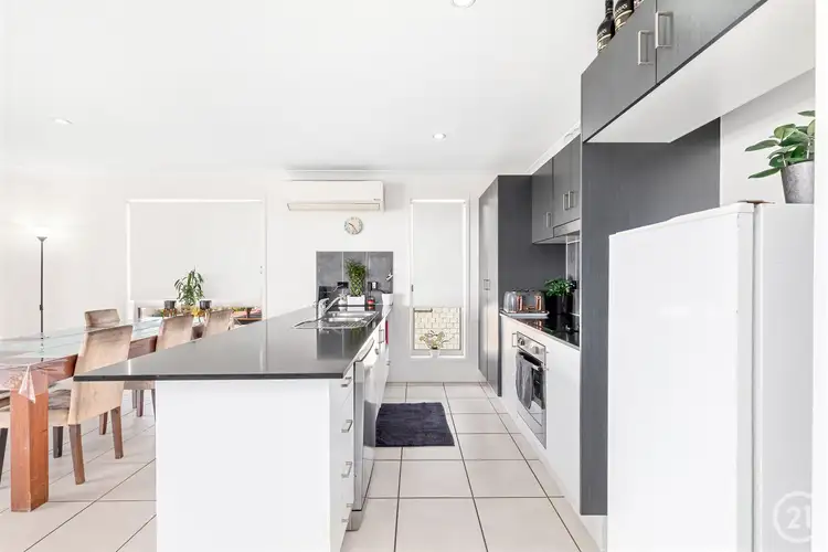 Fifth view of Homely house listing, 32 Bayridge Heights Drive, Nikenbah QLD 4655