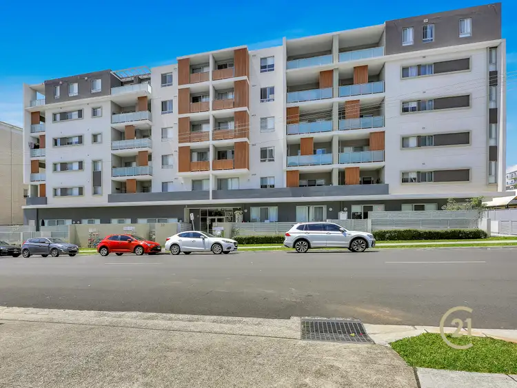 305/30-34 Chamberlain Street, Campbelltown NSW 2560