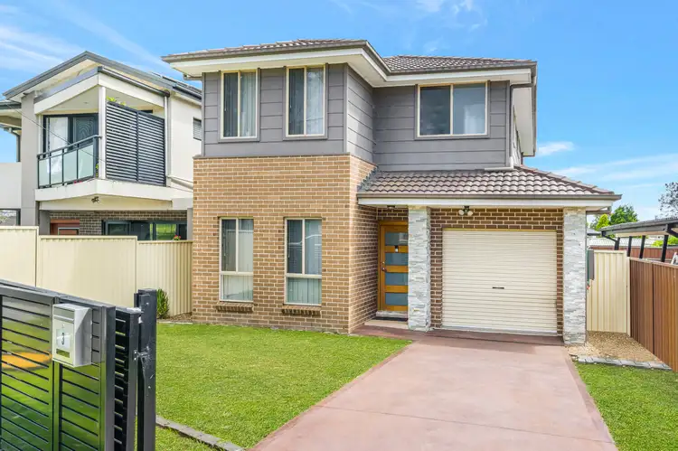 3 Glen Margaret Avenue, Lurnea NSW 2170