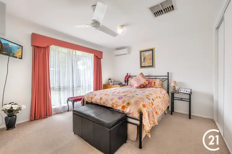 Fifth view of Homely house listing, 2 Carlyon Close, Moama NSW 2731