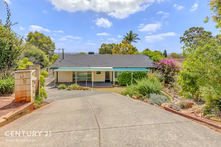 39 Harrison Road, Mount Richon WA 6112