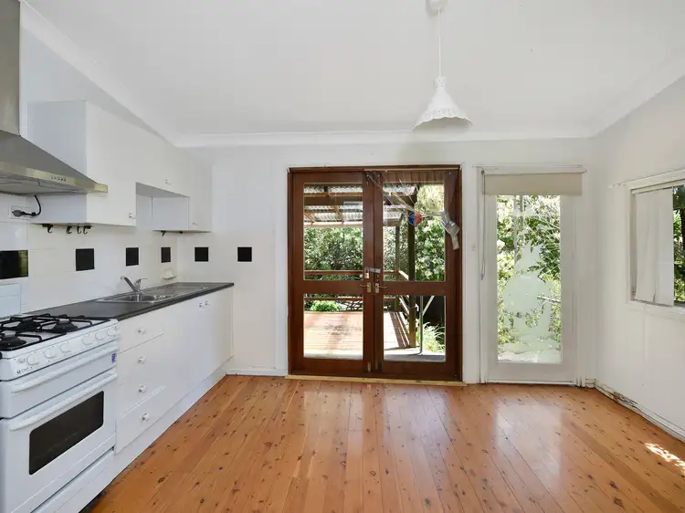 Fifth view of Homely house listing, 84 Godson Avenue, Blackheath NSW 2785