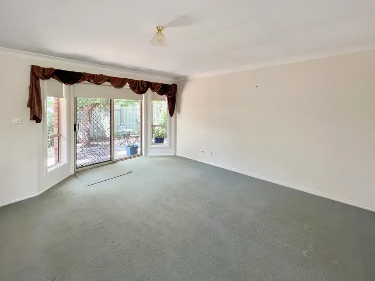 Fourth view of Homely semi-detached listing, 2/8 Cobden Place, Parkes NSW 2870
