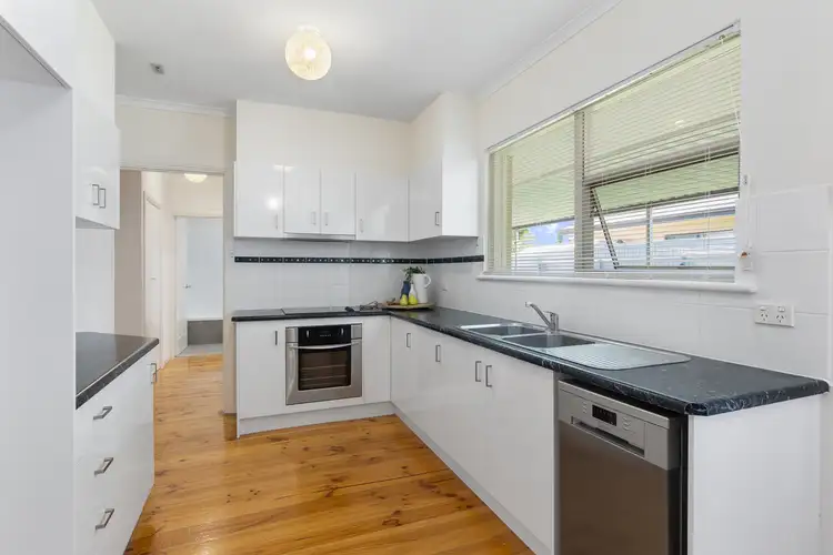 Fifth view of Homely house listing, 7 Carolan Crescent, Valley View SA 5093