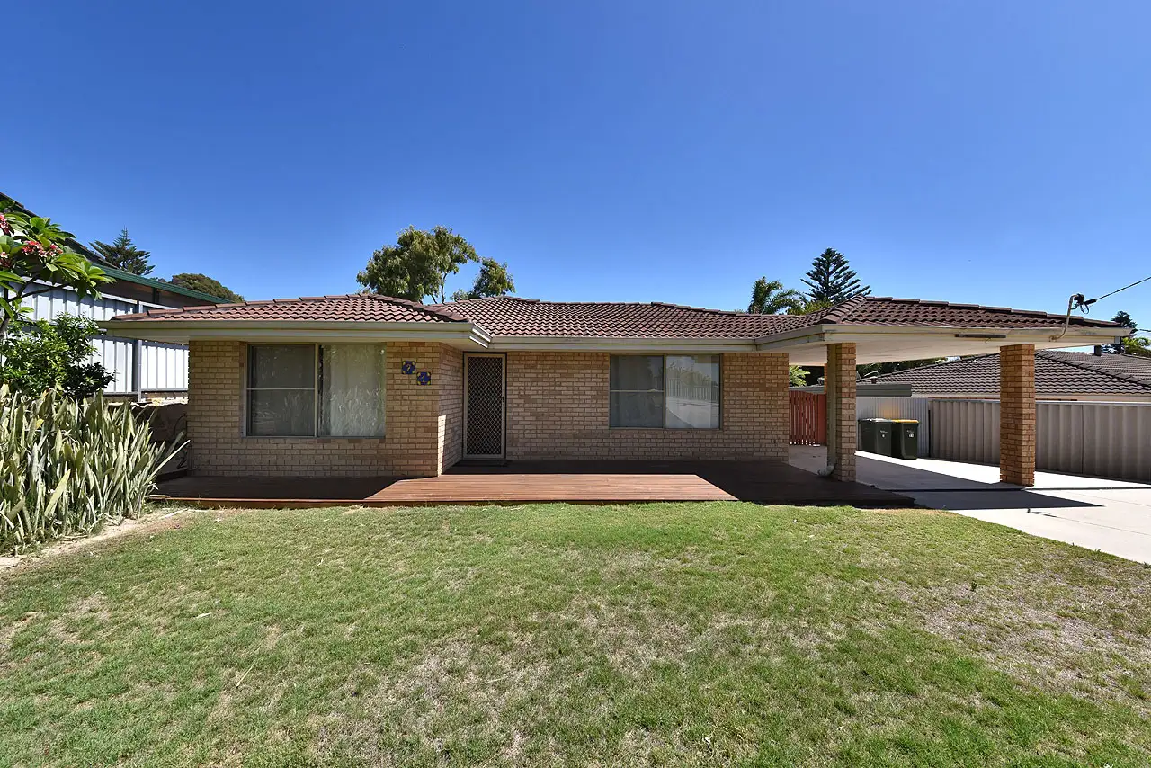 Main view of Homely house listing, 71 Tapping Way, Quinns Rocks WA 6030