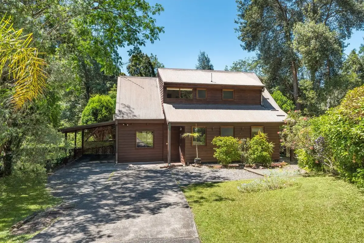 Main view of Homely house listing, 4 Preece Close, Springfield NSW 2250