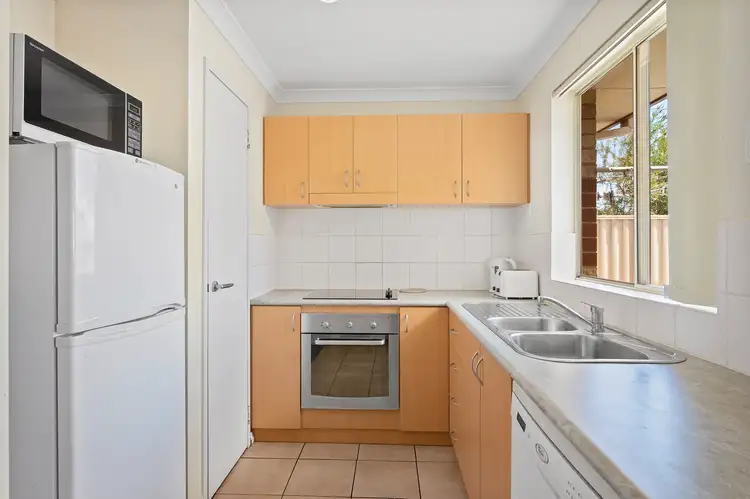 Fourth view of Homely unit listing, 8/8 Ash Mews, Collie WA 6225