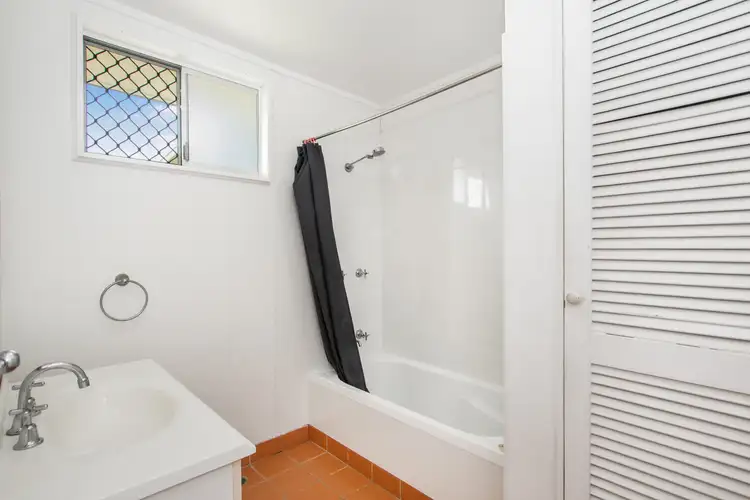 Sixth view of Homely house listing, 5 Majanna Street, Mount Louisa QLD 4814