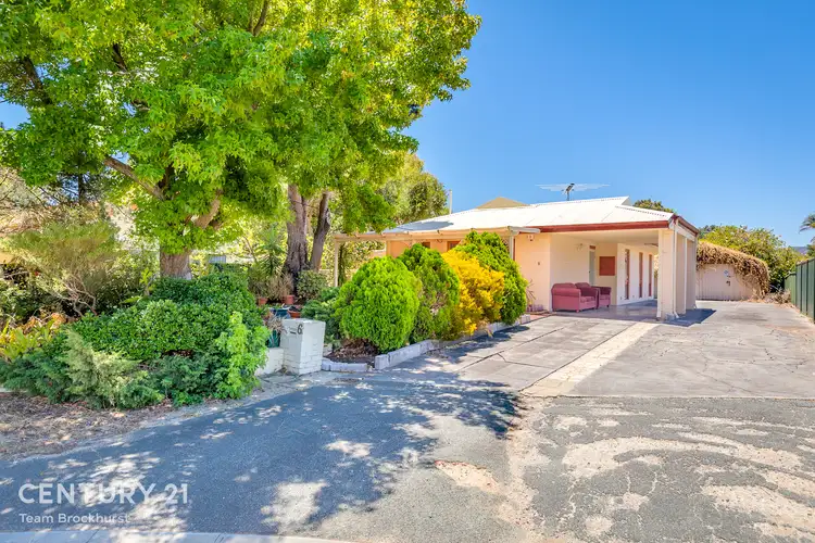 Fourth view of Homely house listing, 6 Megan Way, Camillo WA 6111