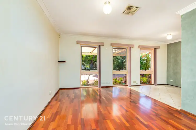 Sixth view of Homely house listing, 6 Megan Way, Camillo WA 6111