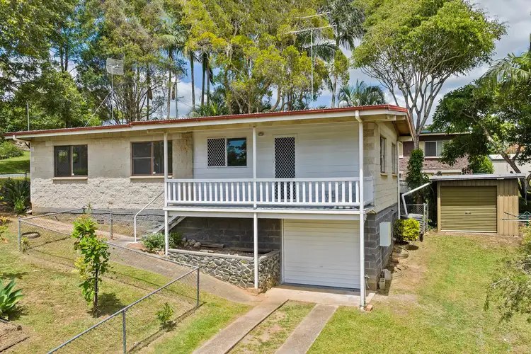 1 Lancaster Close, Woombye QLD 4559