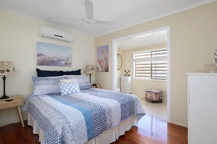 6 Tuna Way, Tin Can Bay QLD 4580