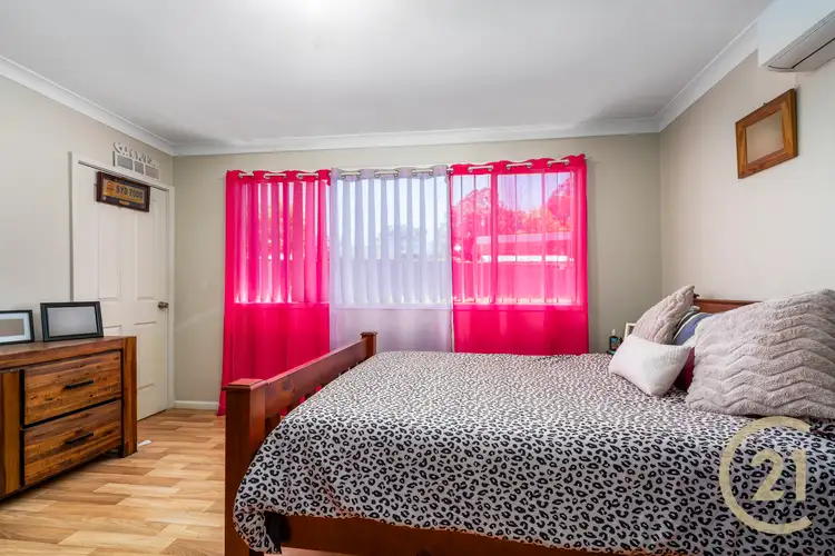 Sixth view of Homely house listing, 4 Dadswell Place, Mount Pritchard NSW 2170
