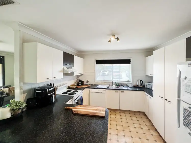Sixth view of Homely house listing, 34 Pearce Street, Parkes NSW 2870