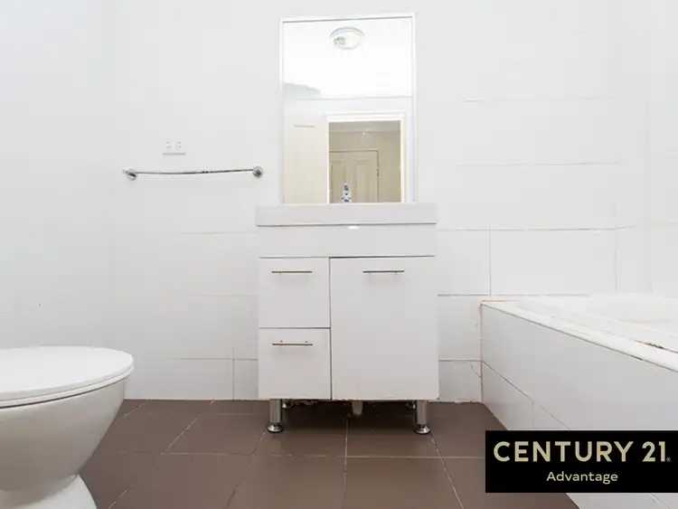 Fifth view of Homely apartment listing, 10/136-140 Bridge Road, Westmead NSW 2145