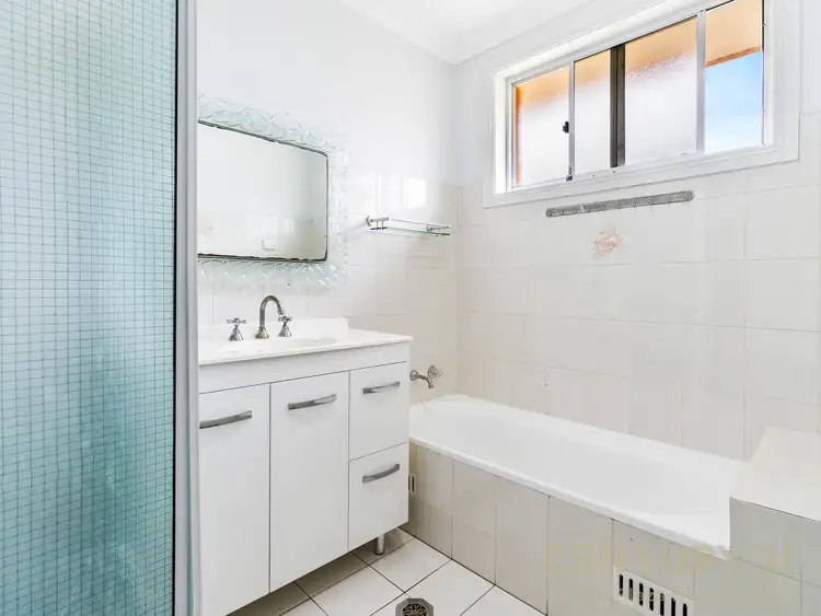 Sixth view of Homely villa listing, 3/137-141 Edensor Road, Edensor Park NSW 2176