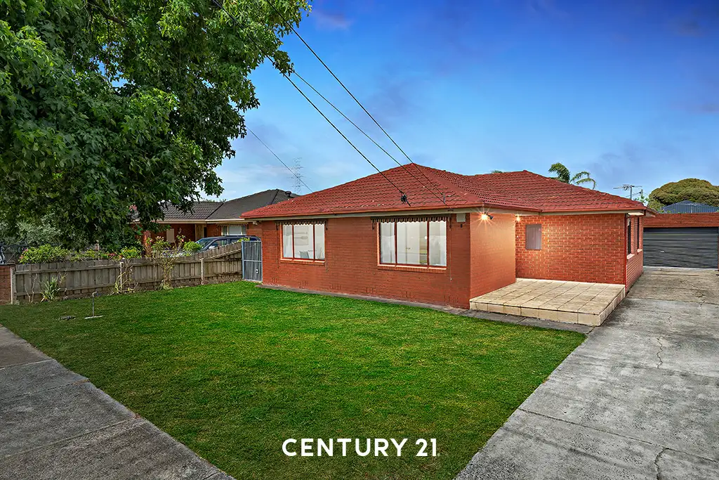 Main view of Homely house listing, 8 Bemboka Avenue, Clayton South VIC 3169