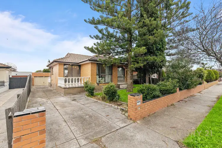 Main view of Homely house listing, 73 Huskisson Avenue, Lalor VIC 3075