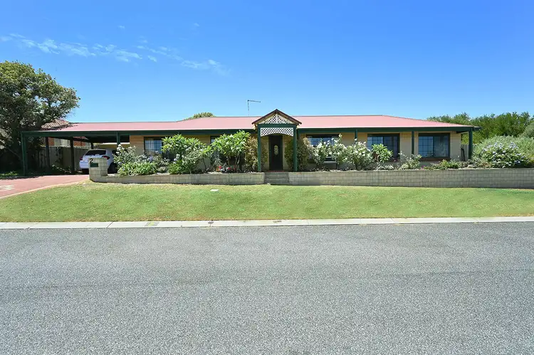 2 Ostend Parade, Mindarie WA 6030