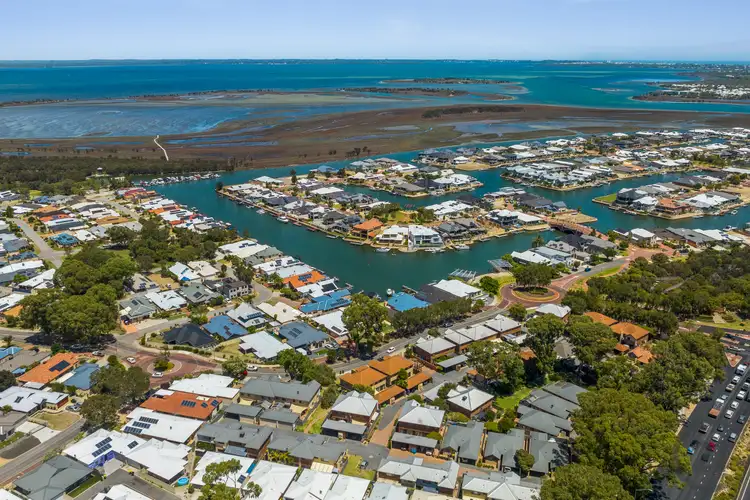Third view of Homely house listing, 27/1 Mariners Cove Drive, Dudley Park WA 6210